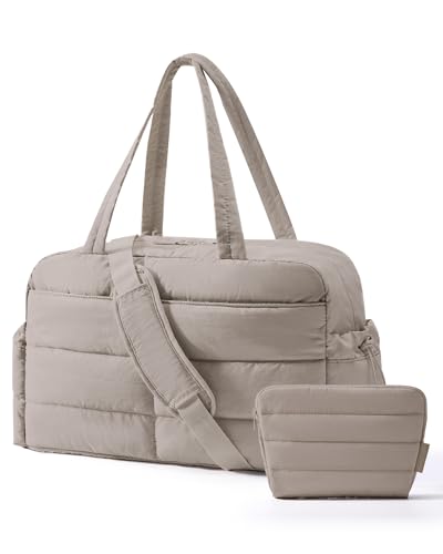 Lug Classic Quilted Weekender Bag & Travel Pouch Saunter Review: Stylish Travel Essential
