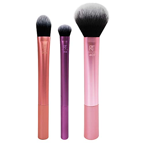 Real Techniques Travel Essentials Brush Set: Must-Have On-The-Go Makeup Kit