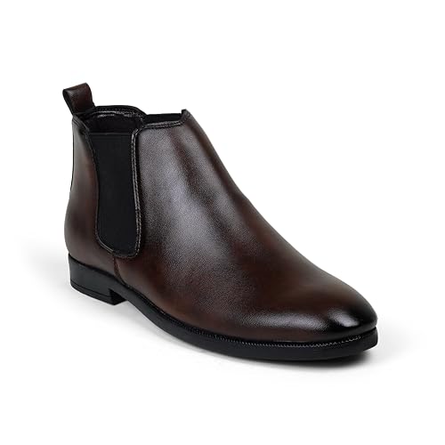Comfortable Walking Boots for Travel