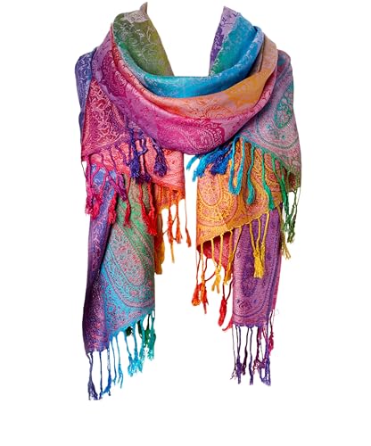 Luxury Travel Accessories for Her: Stylish Essentials for Effortless Journeys