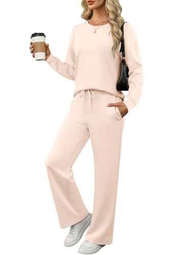 Travel Outfits for Petite Women: Stylish Two-Piece Lounge Sets Guide